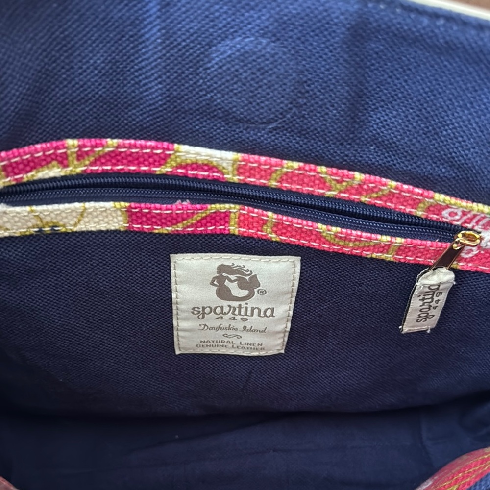 Spartina 449 Carson Cottage Pink and Orange Floral Shoulder Bag. - Picture 6 of 6